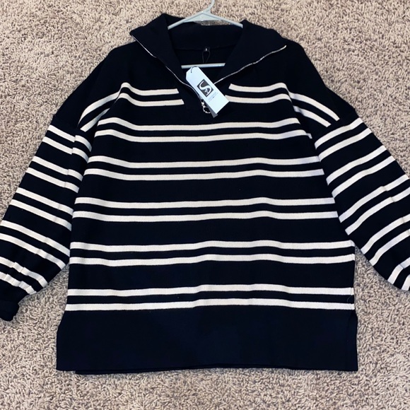 women’s long sleeve knit top - Picture 1 of 3